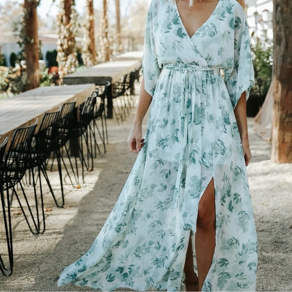 Baltic Born NWT Kia Kimono V-Neck Flowy Maxi Dress, Size M